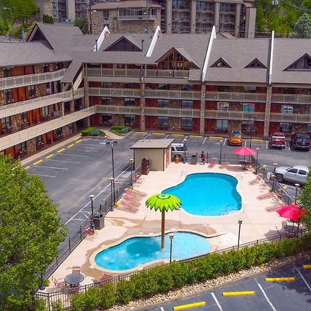 Crossroads Inn & Suites Gatlinburg Εξωτερικό φωτογραφία