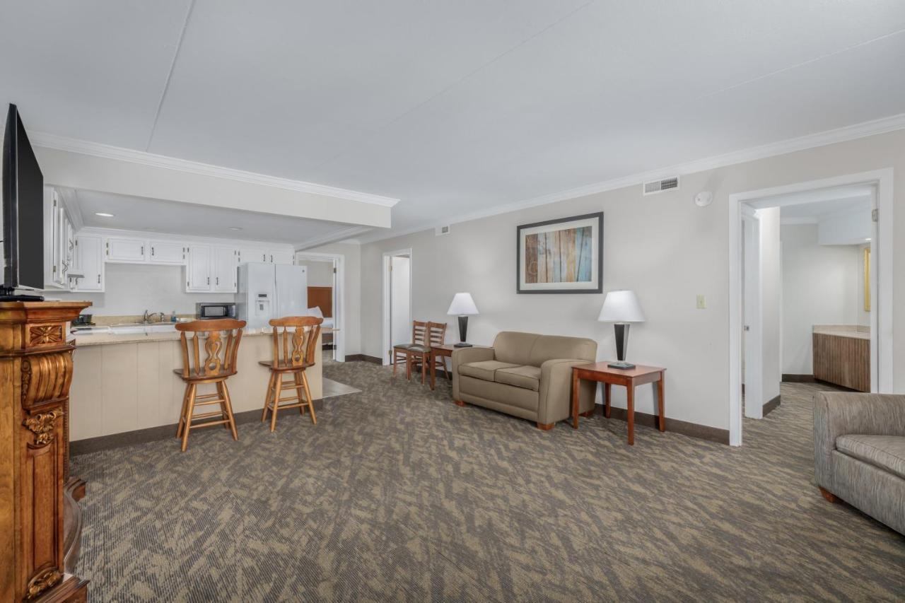 Crossroads Inn & Suites Gatlinburg Εξωτερικό φωτογραφία